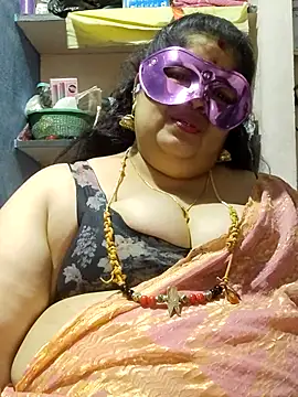 tamilthanushri's Live XXX Chat