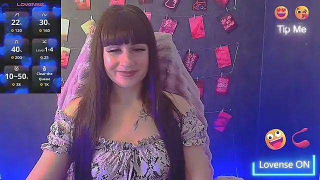 Chatroom XXX en direct de Violla_My