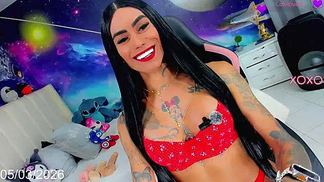 Nella_Dolls 即時 XXX 聊天