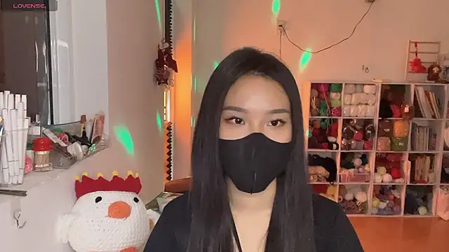 Tieu-May 在線直播表演