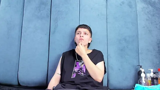 Megan_Thompson_'s Live XXX Chat