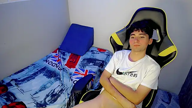 XXX chat uživo modela Luigii_