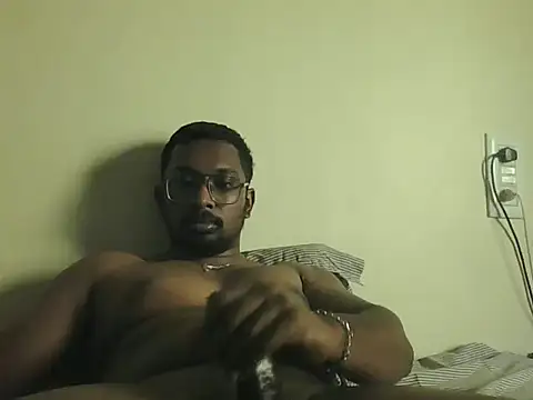 lookingforwomentofukchennのライブXXXチャット