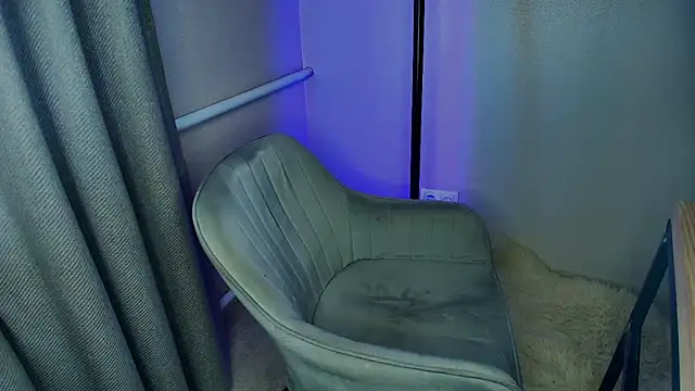 Chatroom XXX en direct de Leila_Libertas