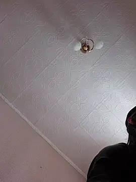 Krestinanylongirl's Webcam Show