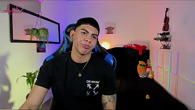 Damian_latinxxx 现场XXX聊天