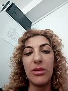 LannaQuinn's Live XXX Chat