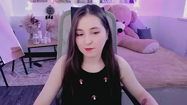 VirtuallVoyant live XXX chat