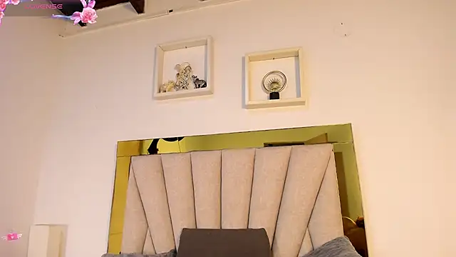 vahiolet_fuentesn Live XXX chat