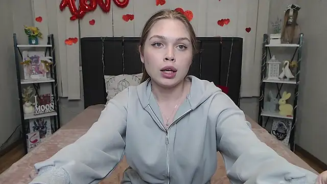 LaraPika élő XXX-chatje