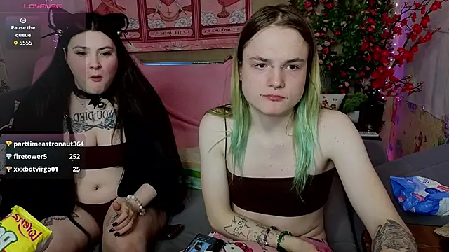 _Sweetie_Kitty_ 在線直播表演