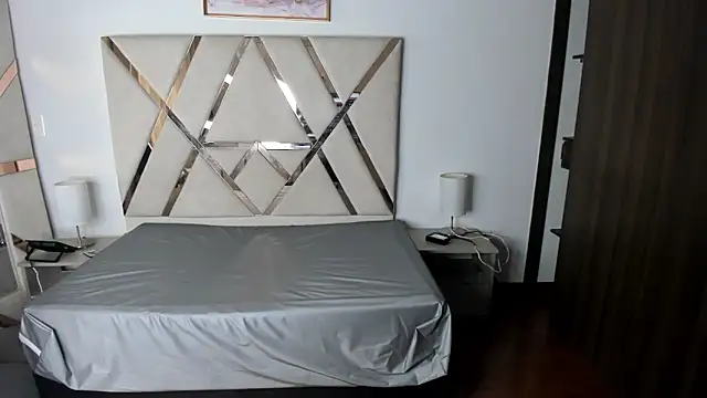 Chat XXX en directo de Lucia_velez