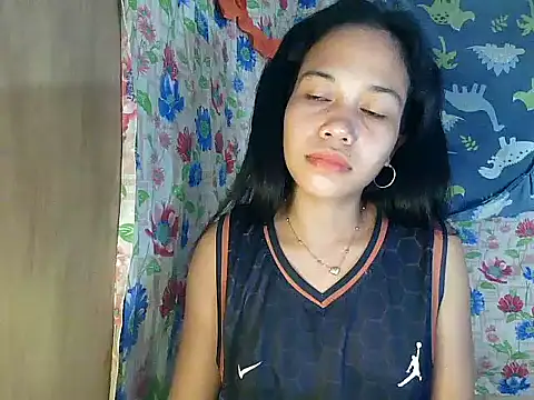 PinaySkinnyGirl 现场XXX聊天