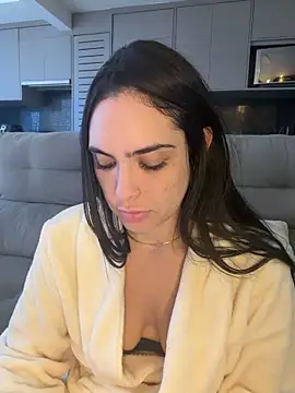 Show de izzis777 na webcam