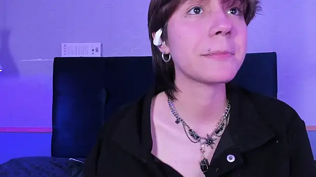 XXX chat uživo modela Tsuki_Maru