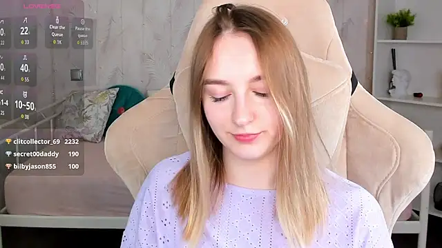 Shy_Polly's Webcam Show