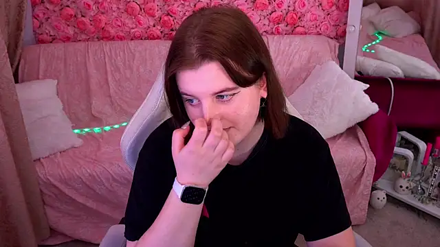 Chat XXX en directo de KristiFoxy