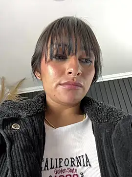 Nanda_vixen_ – Naživo XXX chat