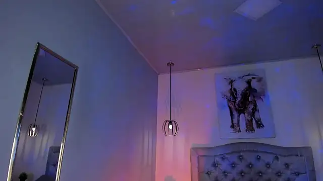 Chat XXX en directo de ayshel__