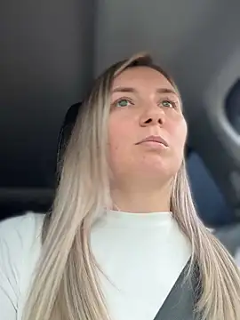 Crazy-Rosa 即時 XXX 聊天