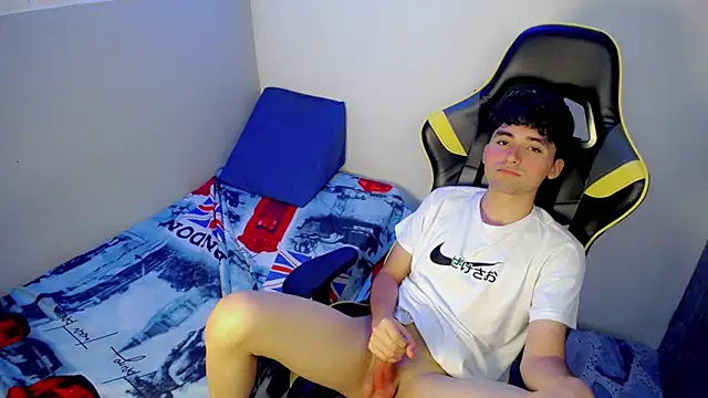 Luigii_: вебкам-шоу