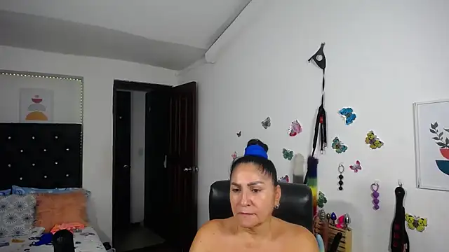 Chat XXX en directo de mature_bigboobs10