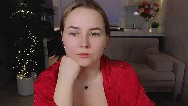 Mira_Mermayd Adlı Modelin Canlı XXX Sohbeti