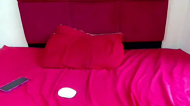 Show Webcam de HugeTitisxx