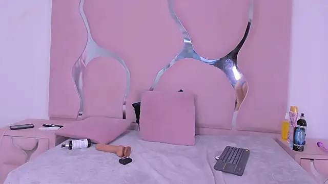 Freyaht live XXX chat