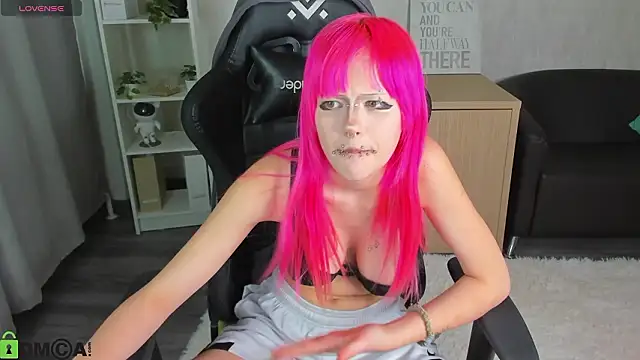 Necucuby live XXX chat