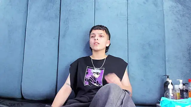 Chat XXX en directo de Megan_Thompson_