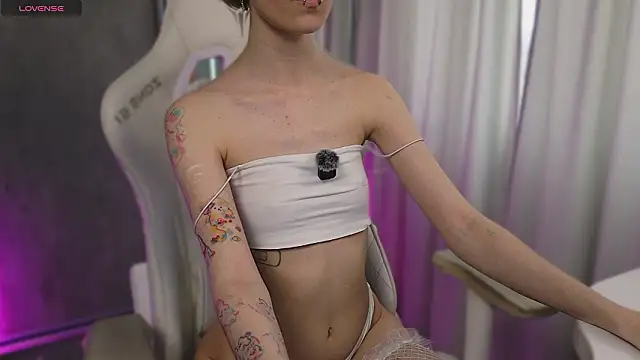 Chatroom XXX en direct de MyBabyLana