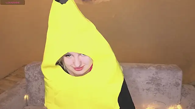Banana_Bowl élő XXX-chatje