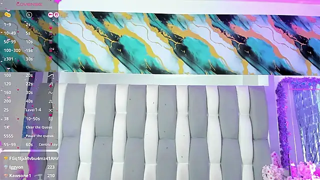 IsaDiiaz 现场XXX聊天