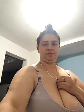 Melinda_bob: онлайн-секс-чат