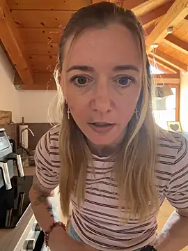 FitAnna's Webcam Show