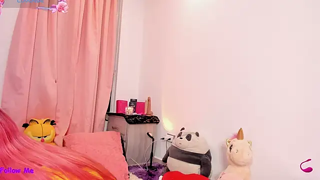 SophieRossi – Naživo XXX chat