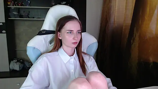 Cutti_CrystalのライブXXXチャット