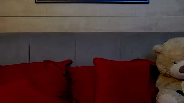 DesireMilf's Live XXX Chat