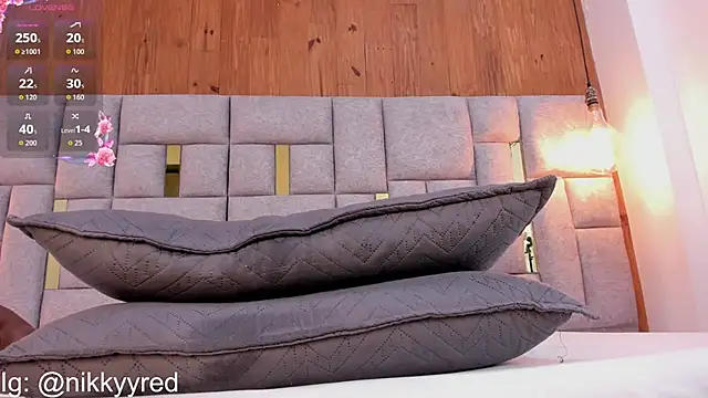 Nikky_Red_n Live XXX chat