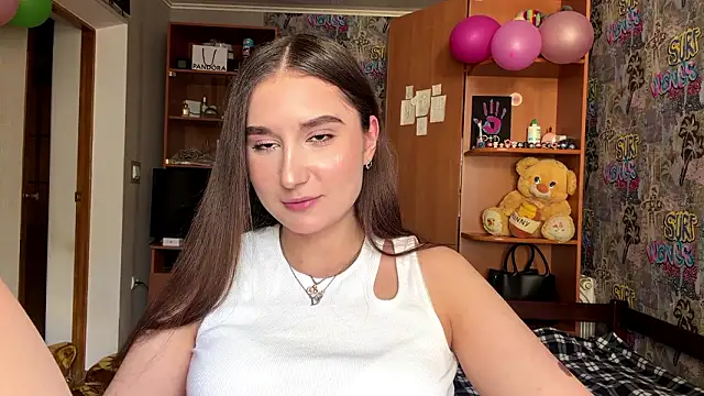 poly_princess' Live XXX Chat