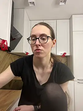 Chat +18 de MartiniiSelenna ao vivo