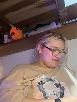 Chat +18 de Sophia_Weest99 ao vivo