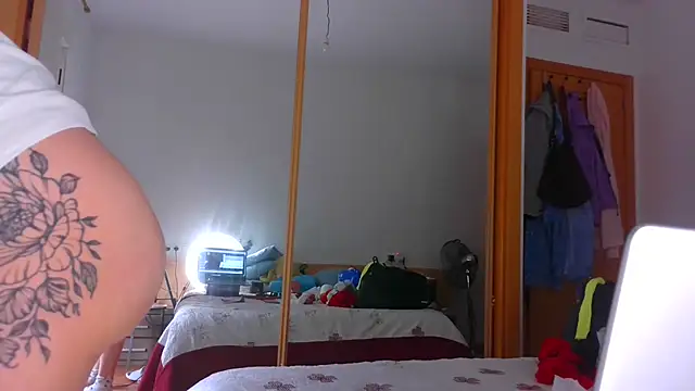 Chat XXX en directo de Cuquita83