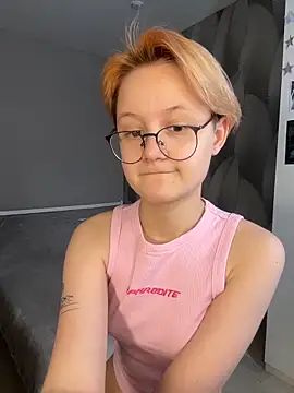 LuunaDorean Live XXX-chat