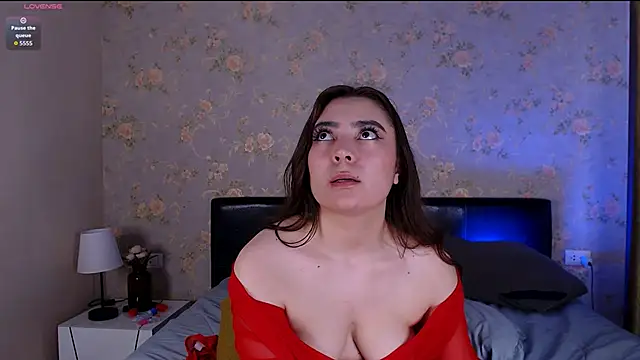 Chat +18 de DanaVelvet ao vivo