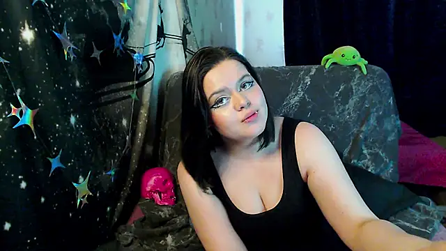 _little_monsterrr_'s Live XXX Chat