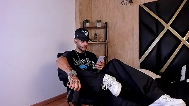 Thiagoferreti Live XXX-Chat