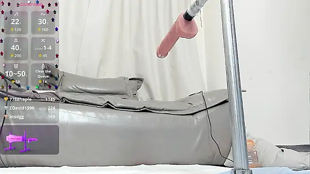 XXX chat uživo modela fox-yiyi