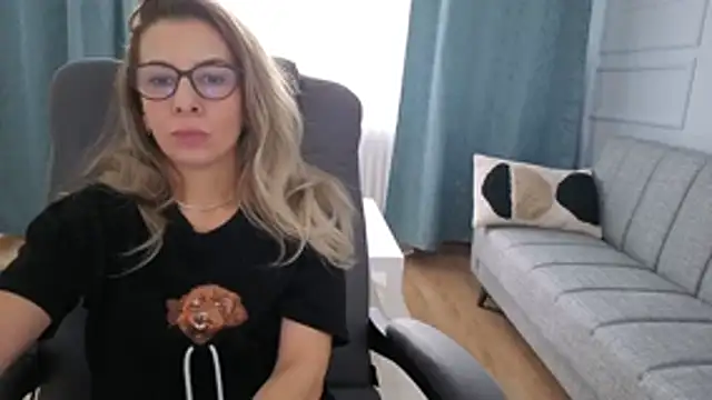 Chat XXX en directo de SukyGirl